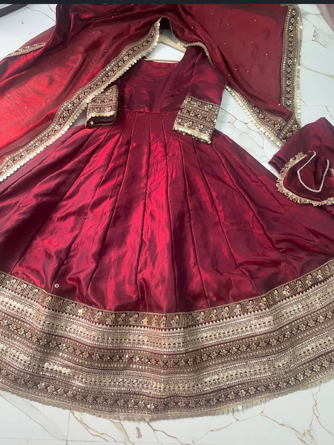 MAROON HEAVY FLARED GOWN
