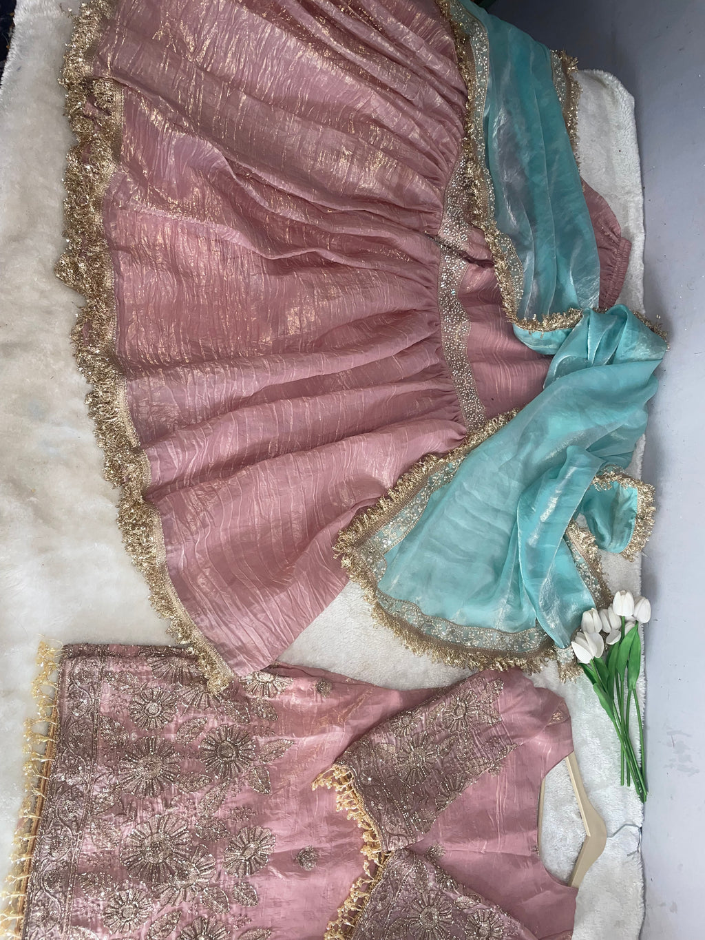 Pink garara