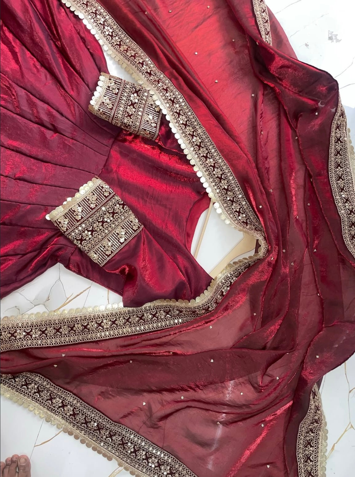 MAROON HEAVY FLARED GOWN